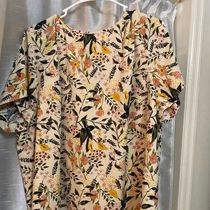 *flowery beautiful shirt
